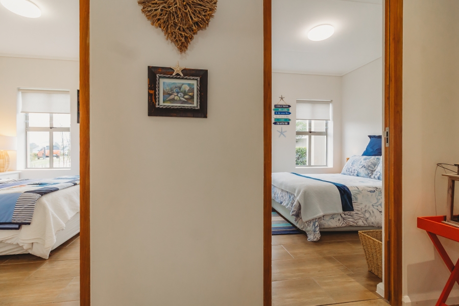 4 Bedroom Property for Sale in Mont Fleur Mountain Estate Western Cape